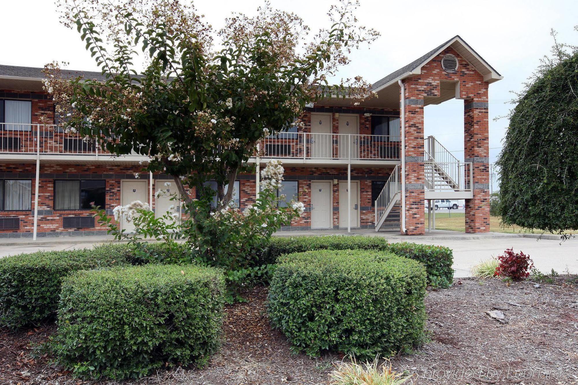Americas Best Value Inn Cabot Exterior foto